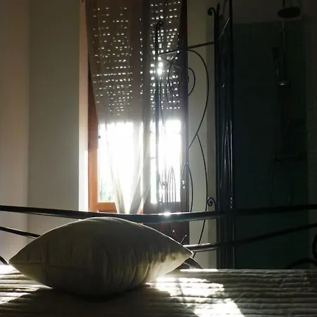 Aux Bords Du Temps Bed & Breakfast Zonza