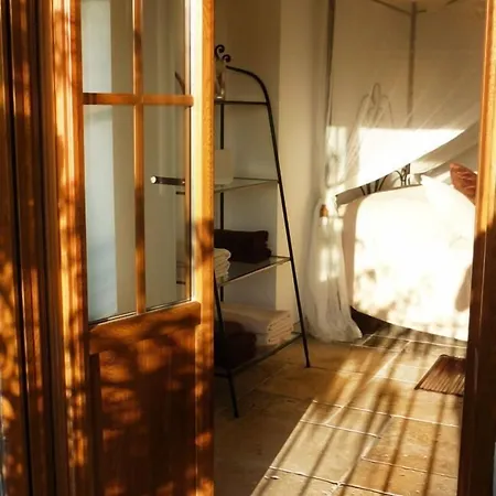 Bed & Breakfast Aux Bords Du Temps