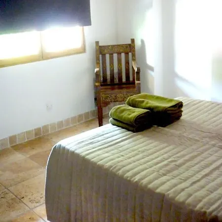 Bed & Breakfast Aux Bords Du Temps 3*