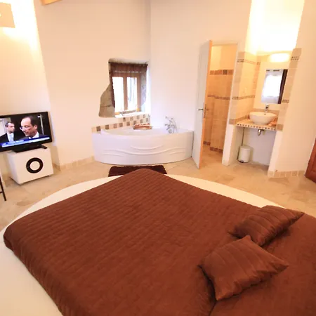 Bed & Breakfast Aux Bords Du Temps 3*