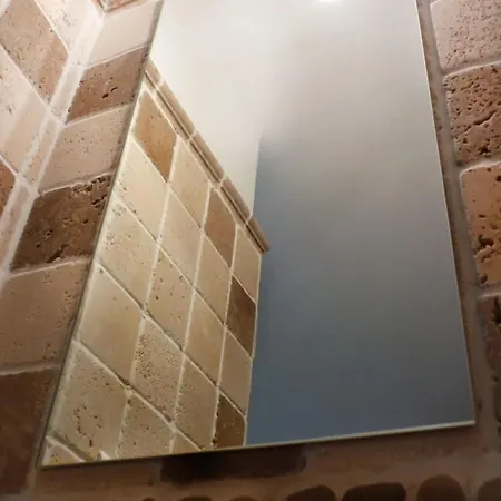 Aux Bords Du Temps 3* Дзондза