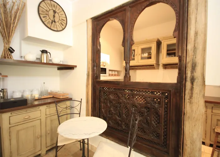 Aux Bords Du Temps 3*