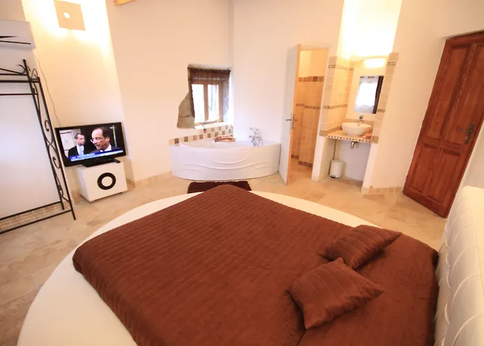 Bed & Breakfast Aux Bords Du Temps 3*